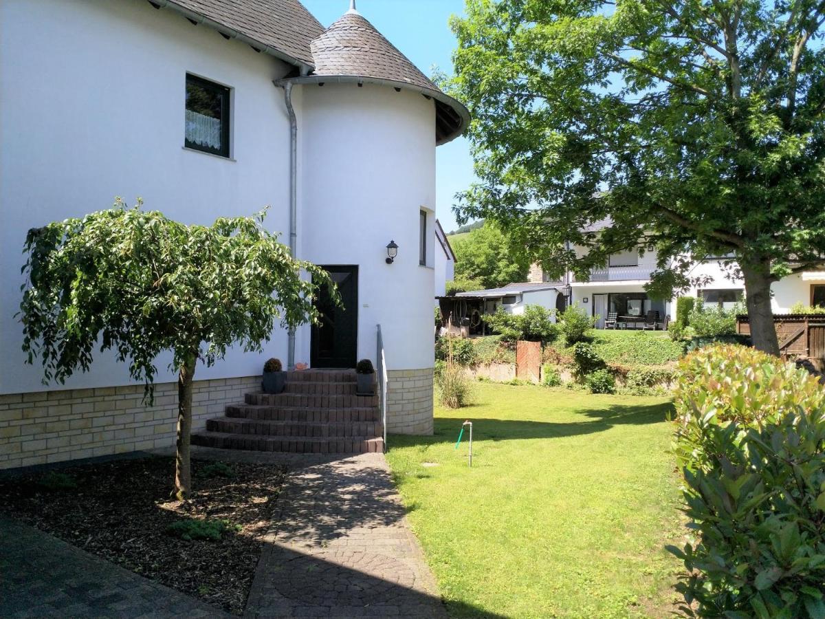 Ferienwohnung Moselblick ベルンカステル・クース エクステリア 写真